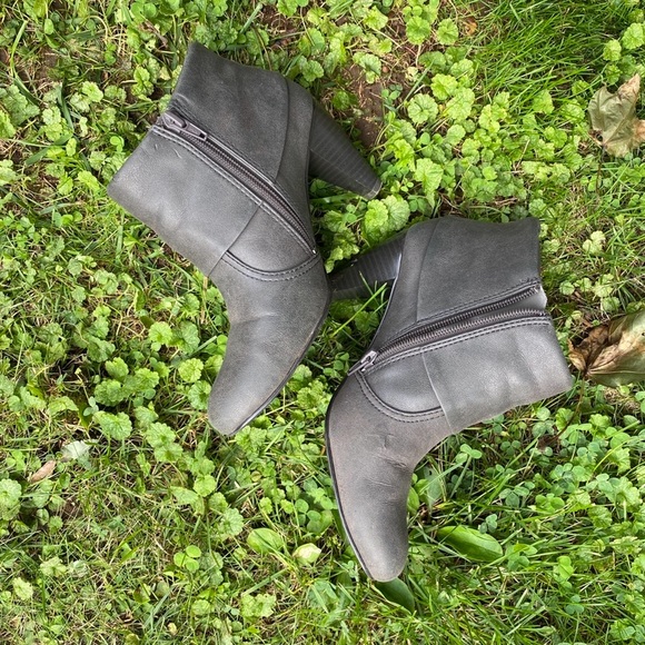 Mudd charcoal grey ankle boots - Picture 5 of 13